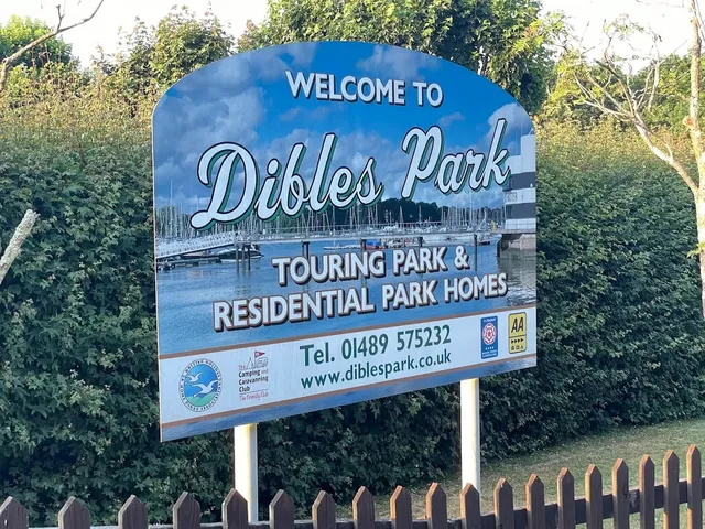 Dibles Park Caravan Park in Warsash